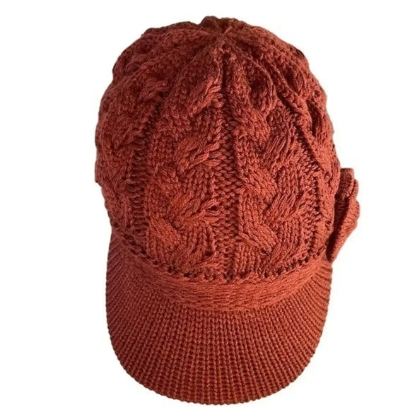 Maroon Knit‎ Hat - Picture 1 of 6